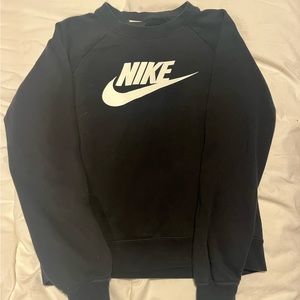 Black Nike crewneck
